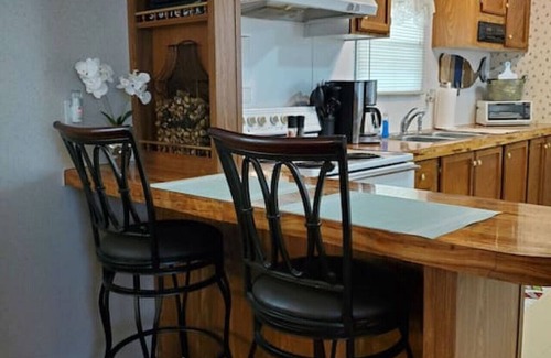 Rumsey Cabina | Island Paradise in Island Kentucky