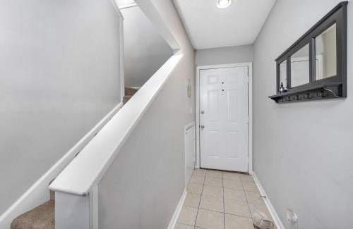 Saint Simons Heights Casa | Island Square #150