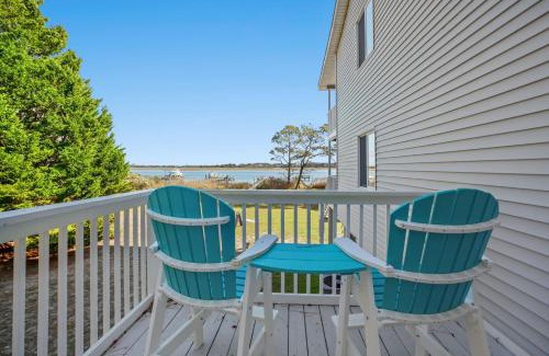 Piney Island Casa | Island Sunrise - Pet friendly, waterfront duplex!