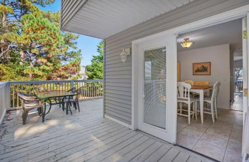 Piney Island Casa | Island Sunrise - Pet friendly, waterfront duplex!