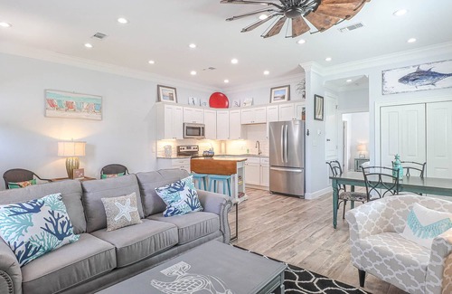 Bay St Louis Condominio | Island Time is waiting for you!