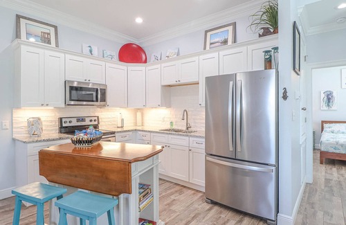 Bay St Louis Condominio | Island Time is waiting for you!