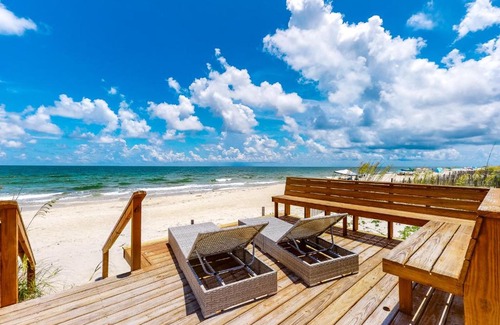 East End Casa | Island Treasure