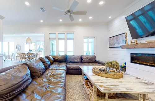 East End Casa | Island Treasure