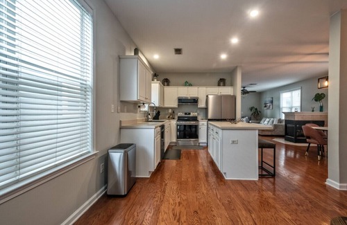 Memphis Casa | Island Vibe at Harbor Town-5 mins from downtown