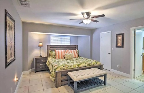 Kitchener Casa | Island vibes - Entire home 3bd/2bth - MUST SEA !