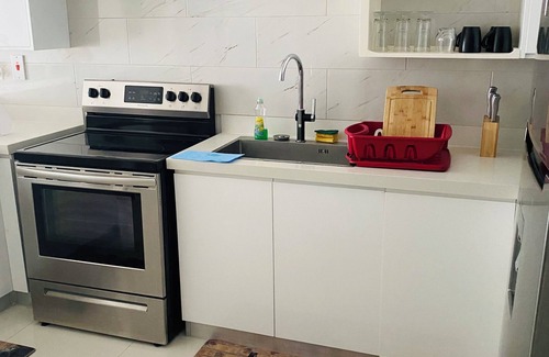 Eden Gardens Apartamento | Island vibes Oasis with a beautiful Pool