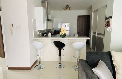 Eden Gardens Apartamento | Island vibes Oasis with a beautiful Pool