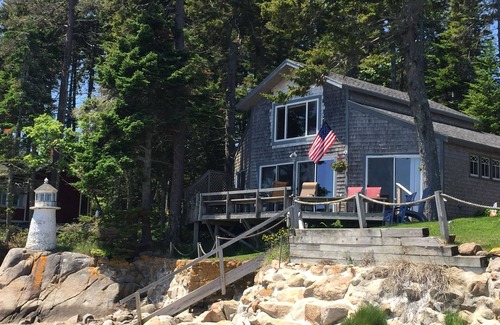 Spruce Head Cabaña | Island View Cottages - FARO