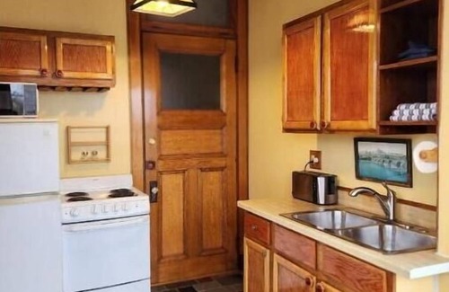 Munjoy Hill Apartamento | Island View House BnB Self Check-In # 4 / Free Off-Street Parking