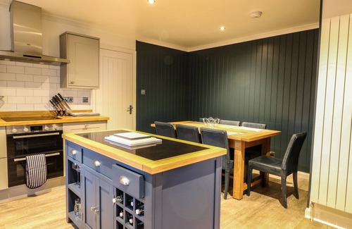 Glencoe Cabaña | Island View House