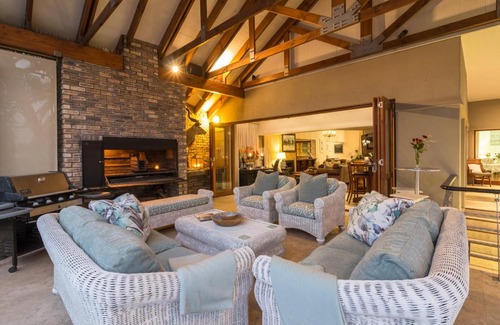 Port Elizabeth Casa | Island Way Villa