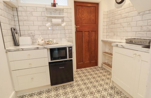 Waterloo Casa | ISMAY DINING ROOM SUITE - TITANIC INTEREST in Waterloo, Merseyside