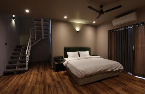 Nashik Casa | Isola Luxury Farm Suites