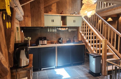 Thones Chalet De Esquí | Isolated chalet in the heart of nature, forest, river.