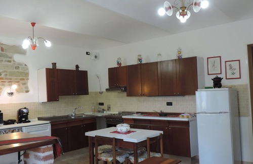 Cocconato Apartamento | Monferrato: Apartamento en una granja reformada