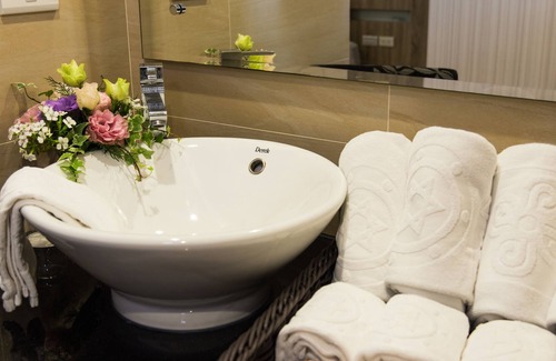 Jiaoxi Hotel | Issmy Hotel Spring Resort