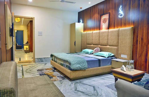 Amritsar Hotel | Ista Inn Homestay