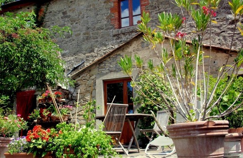 Chiusi della Verna Apartamento | Apartamento (en medio de la naturaleza de Aenenia, relajado y tranquilo.