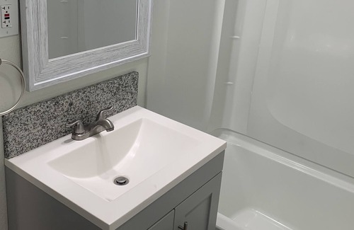 Sanger Casa | It is an excellent base stay before heading to Sequoia and other mountain area.