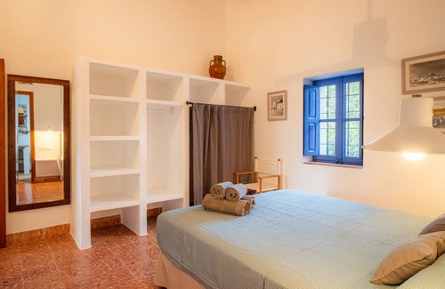 Es Cap de Barbaria Casa | It is Cap De Barbaria: House With Garden