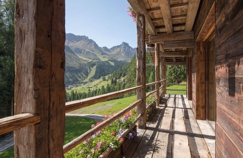 Livinallongo del Col di Lana Chalet De Esquí | Exclusivo chalet en Dolomitas, Sella Ronda y Dolomiti Superski