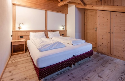 Almazzago Apartamento | Encantador apartamento en Commezzadura con jardín