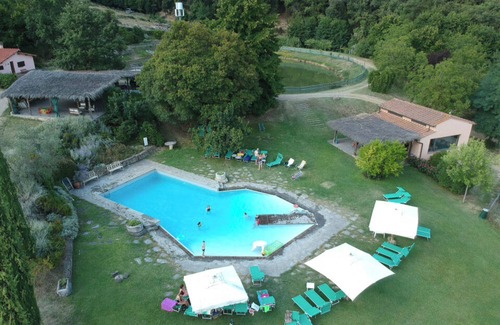 Figline e Incisa Valdarno Otro | AGRITURISMO FATTORIA CELLE