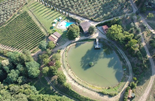 Figline e Incisa Valdarno Otro | AGRITURISMO FATTORIA CELLE