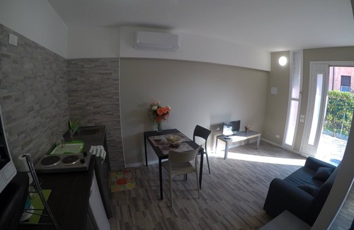 San Trovaso Casa | Mini LE GRAZIE TREVISO-VENICE Apartamento completo de tres habitaciones para 2 personas