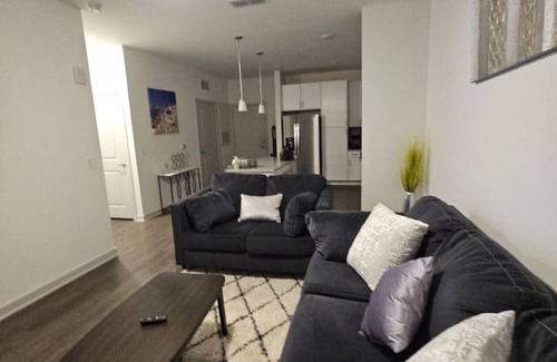 Lithia Springs Apartamento | It's a cozy condo in the city!