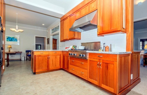 Battle Lake Casa | ¡Lujo en West Battle Lake - 5BR / 3BA y mascotas! Duerme 12.