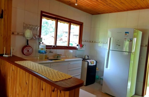 Visconde de Maua Casa | It's close to the center, cozy and ideal for resting and sightseeing.