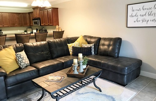 Alexander City Condominio | ¡Es hora de Auburn Football! Reservar ahora . Duerme 6