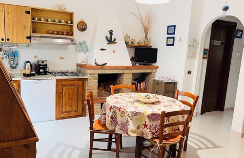 Sant'Andrea Ionio Marina Casa | Casa rita - beach house with garden and bbq grill