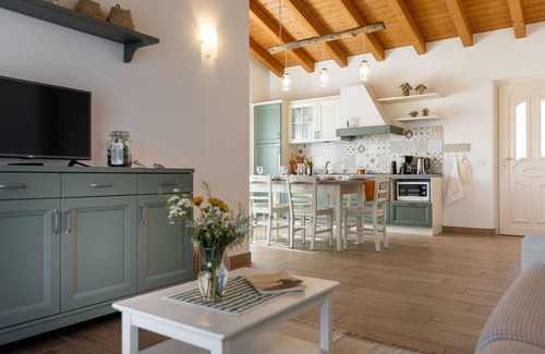 Voiandes Apartamento | Mos Country House - Apartment "Sfioro"