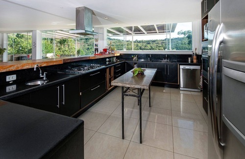 Posse Casa | Ita001 - Hermosa casa con impresionantes vistas en Itaipava