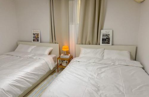 Itaewon Villa | Itaewon Station 10 minutes,Gyeongnidan-gil,Itaewon World Food Street,Beam Projector,Netflix wifi