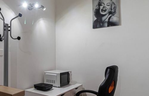 Centro Direzionale Apartamento | Italianway - Cornalia 24
