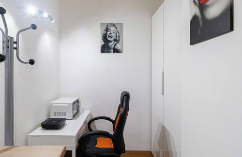 Centro Direzionale Apartamento | Italianway - Cornalia 24