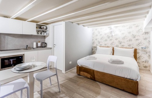 Magenta Apartamento | Italianway - The B Village Standard - M1
