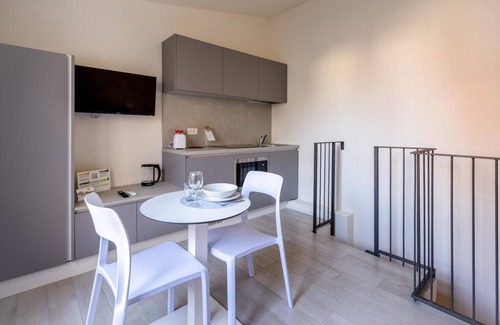 Magenta Apartamento | Italianway - The B Village Superior - 5X