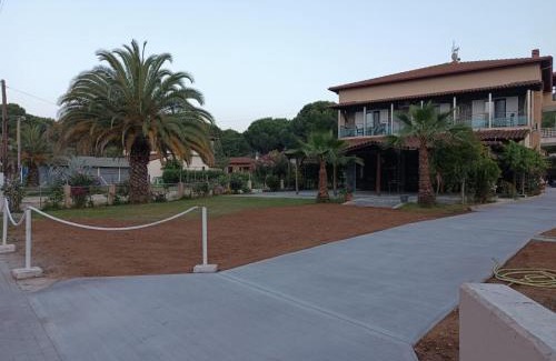 Vourvourou Hotel | Itamos Migdanis House