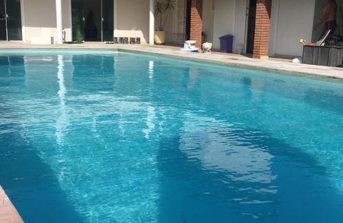 Cibratel II Casa | Itanhaém Maravilhosa, Bilhar, Sky, WiFi, Piscina e churrasqueira grande, Gramado, Casa linda de alto padrão a 600m praia