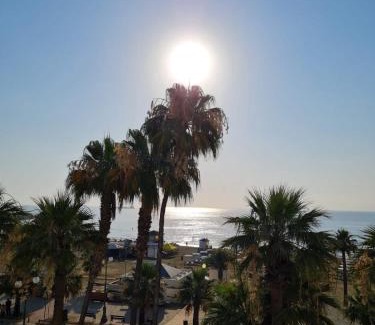 Larnaca City Centre Apartamento | Ithaki Phinikoudes Apartment No. 202