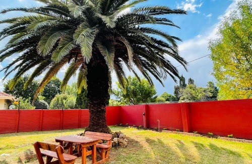 Kempton Park Casa | Ithonsi Guesthouse