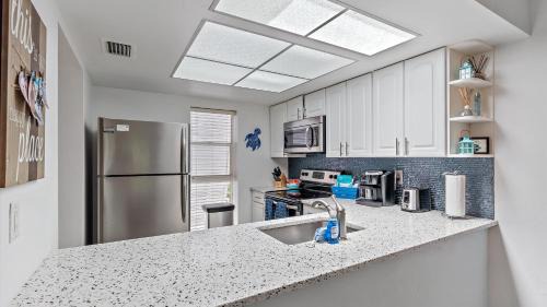 Whitney Beach Apartamento | Its a Shore Thing