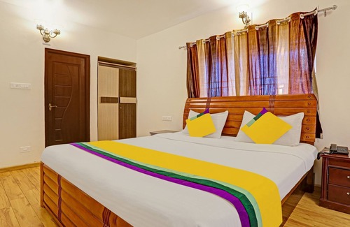 Ooty Hotel | Itsy Hotels Twin Falls