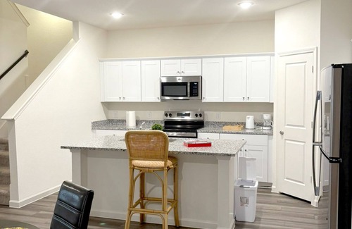 Weston Casa | Ivana Lodge 1-Bed 1-Bath