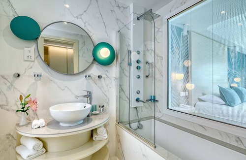 Geroskipou Hotel | Ivi Mare - Designed for adults by Louis Hotels